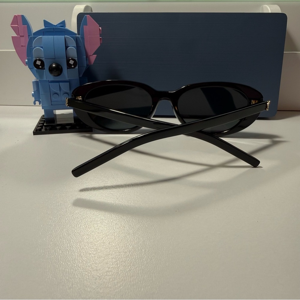 Brand New Saint Laurent M154 Sunglasses - Picture 7 of 7